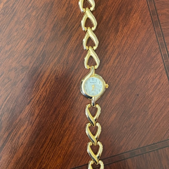 Watch - Picture 2 of 5